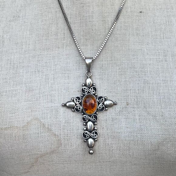 Vintage Amber Cross Necklace in Sterling Silver Cross Mexican Jewelry ATI - Picture 1 of 8